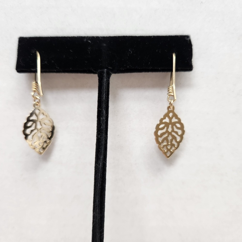 James Avery Retired Leaf Dangle Earrings 14k Yellow Gold Fishhook Style With Box - Picture 12 of 13